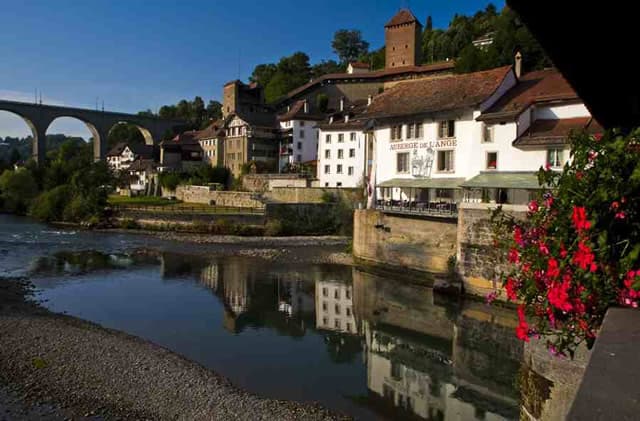 Fribourg, Suiza: Antesala medieval de la Gruyere