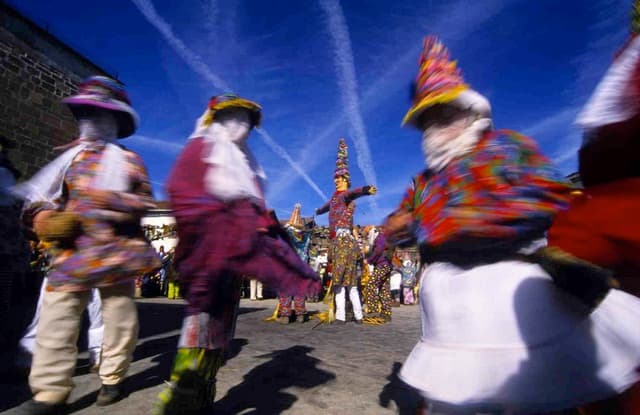 Navarra: Magia y color en los carnavales