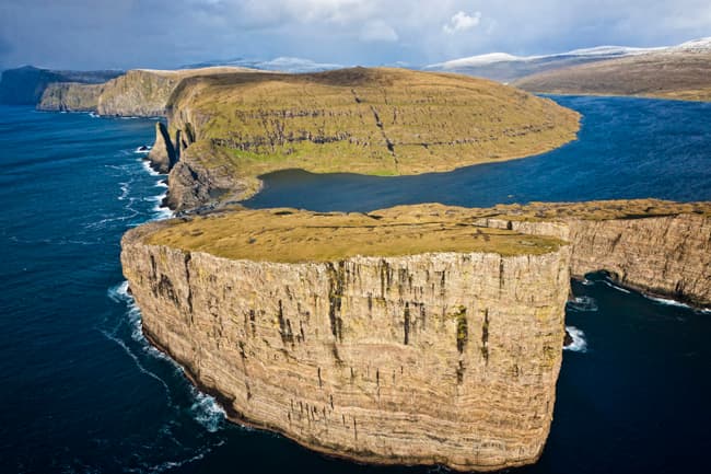 ISLAS FEROE (DINAMARCA), Santuario natural