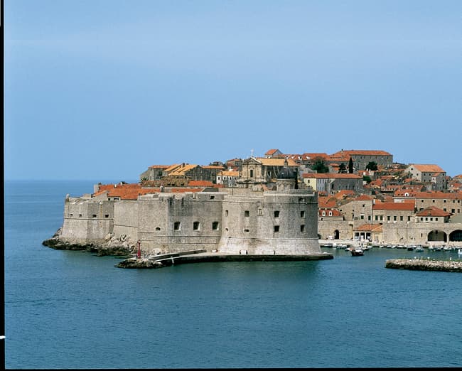DUBROVNIK, ESPLENDOR EN EL ADRIÁTICO