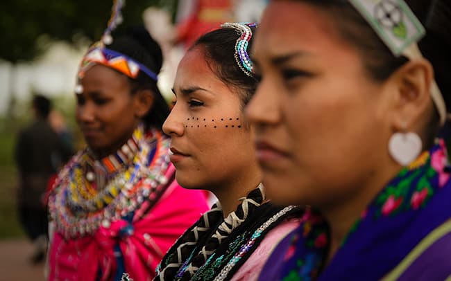 DOCUMENTAL HIJOS DE LA TIERRA