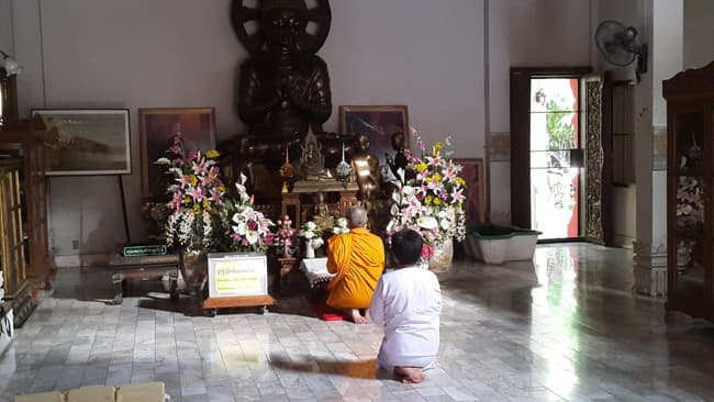 TAILANDIA, Diez días en un templo budista