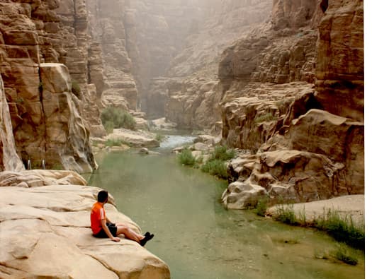 Barranquismo en WADI MUJIB, Jordania: cóctel perfecto de naturaleza y aventura