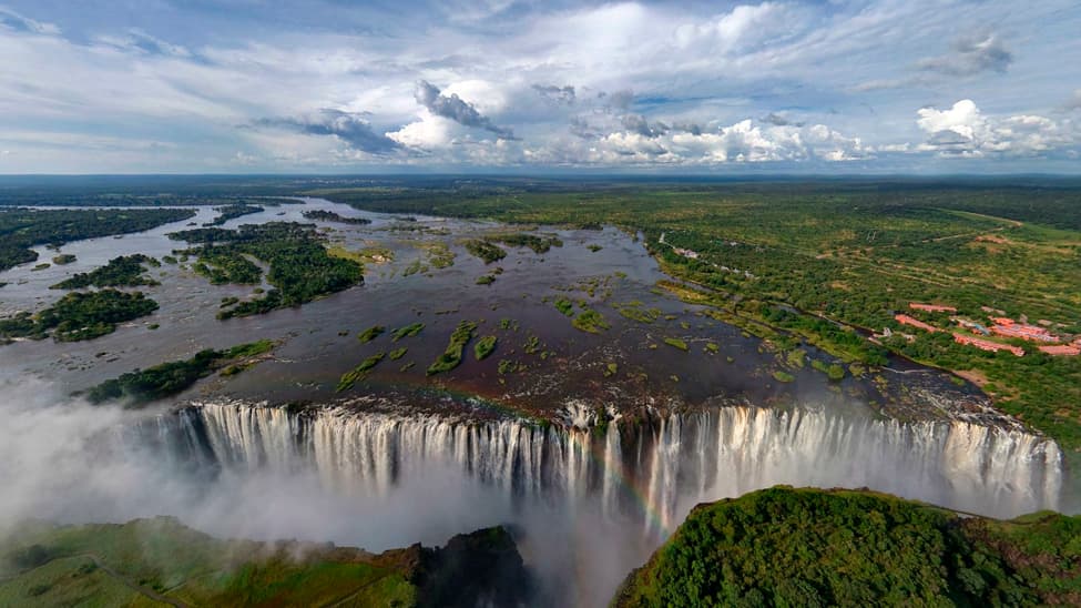 BOTSUANA Y ZIMBABUE: África inédita