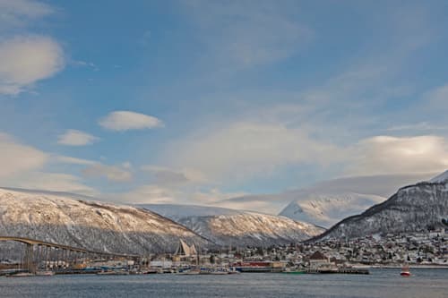 NORUEGA: AVENTURA ESPECTACULAR EN EL ÁRTICO