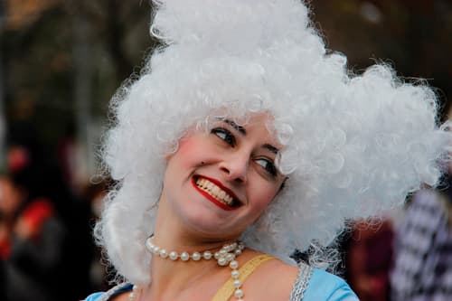 ROSES: BIENVENIDOS AL CARNAVAL