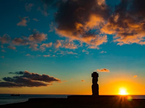 CHILE: MISTERIOS DE LA ISLA DE PASCUA