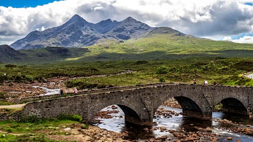 HISTORIAS Y LEYENDAS DE ESCOCIA